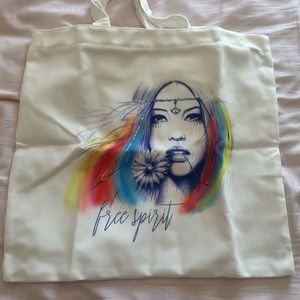Tote bag